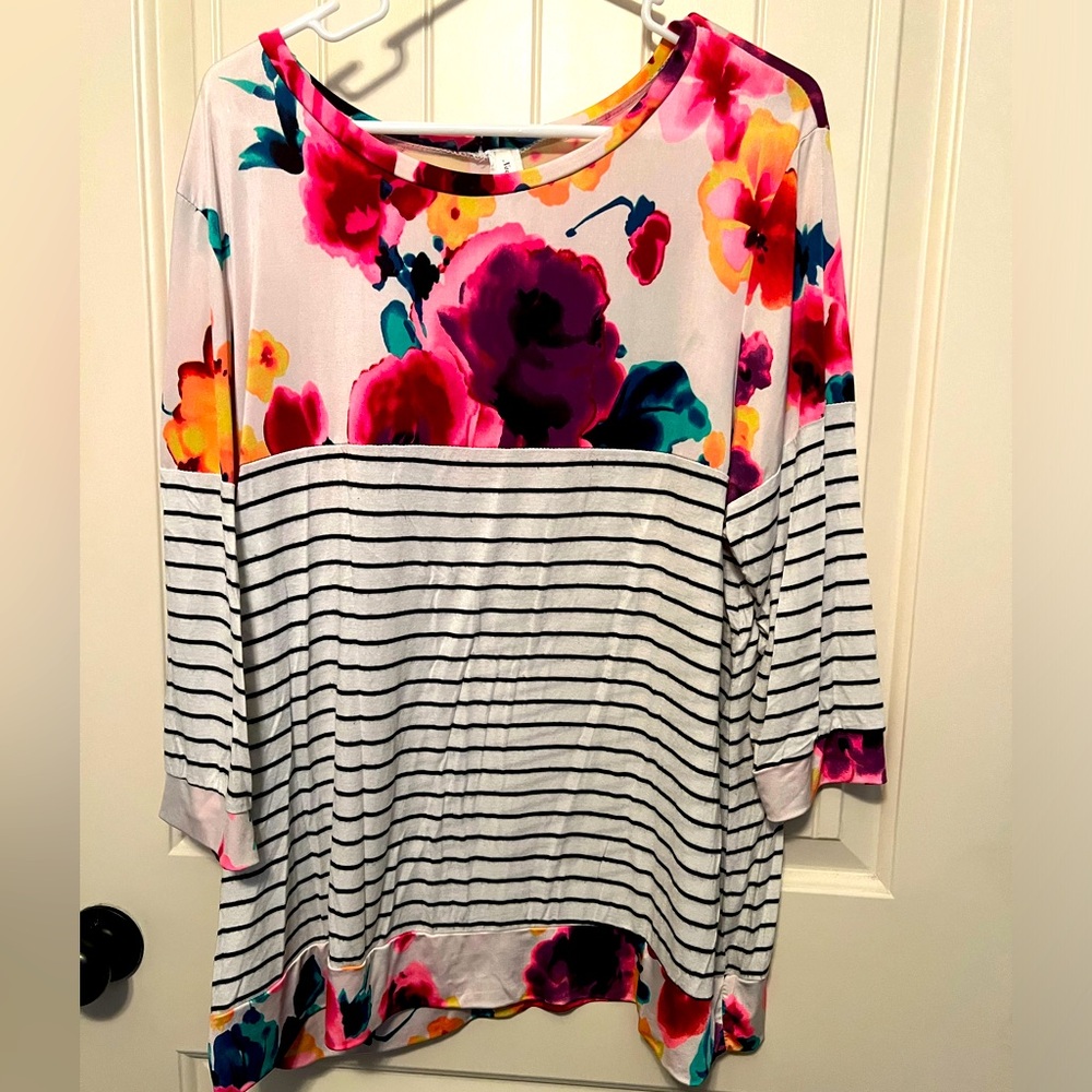 Floral top
